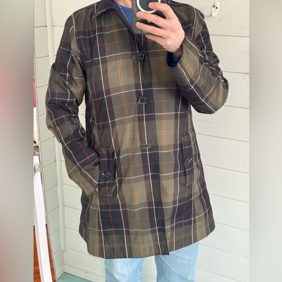 Barbour Size US 8 Reversible Derby Mac Water Wind Resistant Jacket in Navy/Plaid - Picture 3 of 17